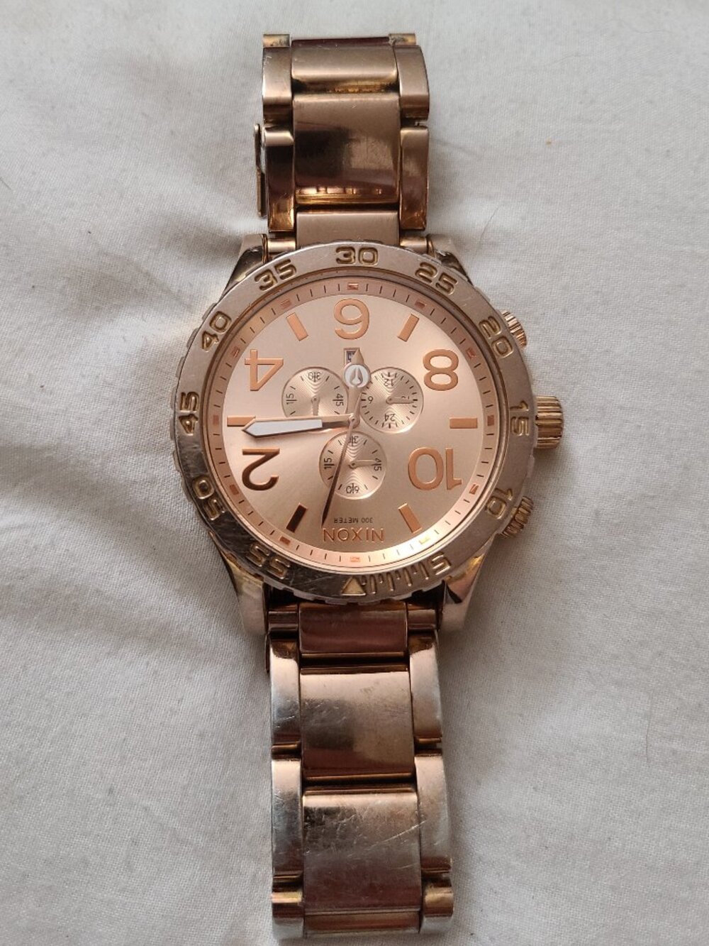 Nixon 51‑30 Chrono – Rose Gold (Needs Cleaning + Battery)